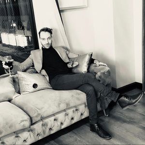 Meet your Posher, Mo